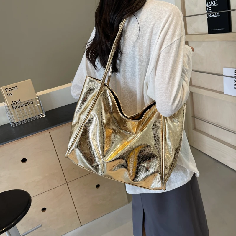 Large Capacity Tote Handbag For Women Gold Silver Soft Leather Shoulder Bag Designer Shopper Bag Female Top Handle Bag Brand 