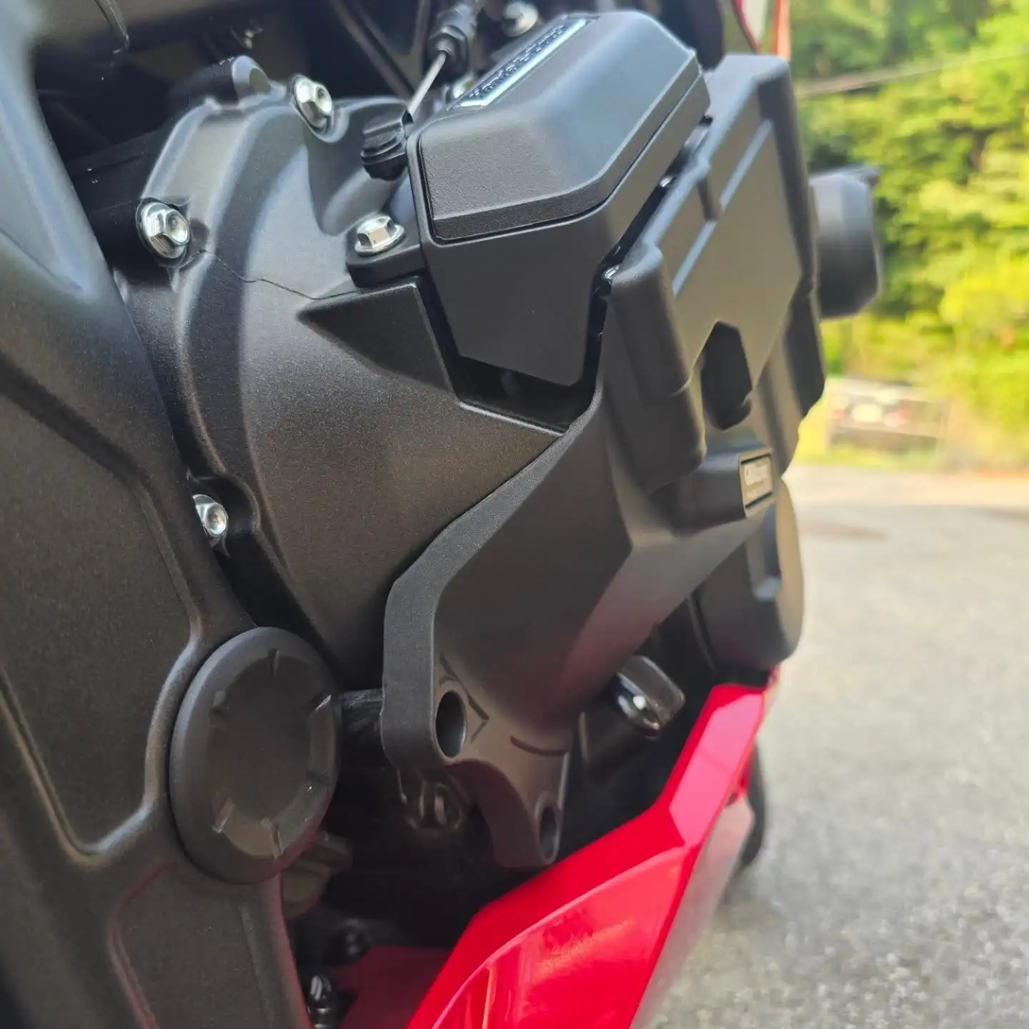 Per HONDA CBR650R/CB650R (2024-2025) SET coperchio motore secondario GBRacing compatibile – Protezione frizione elettronica, leva frizione senza problemi