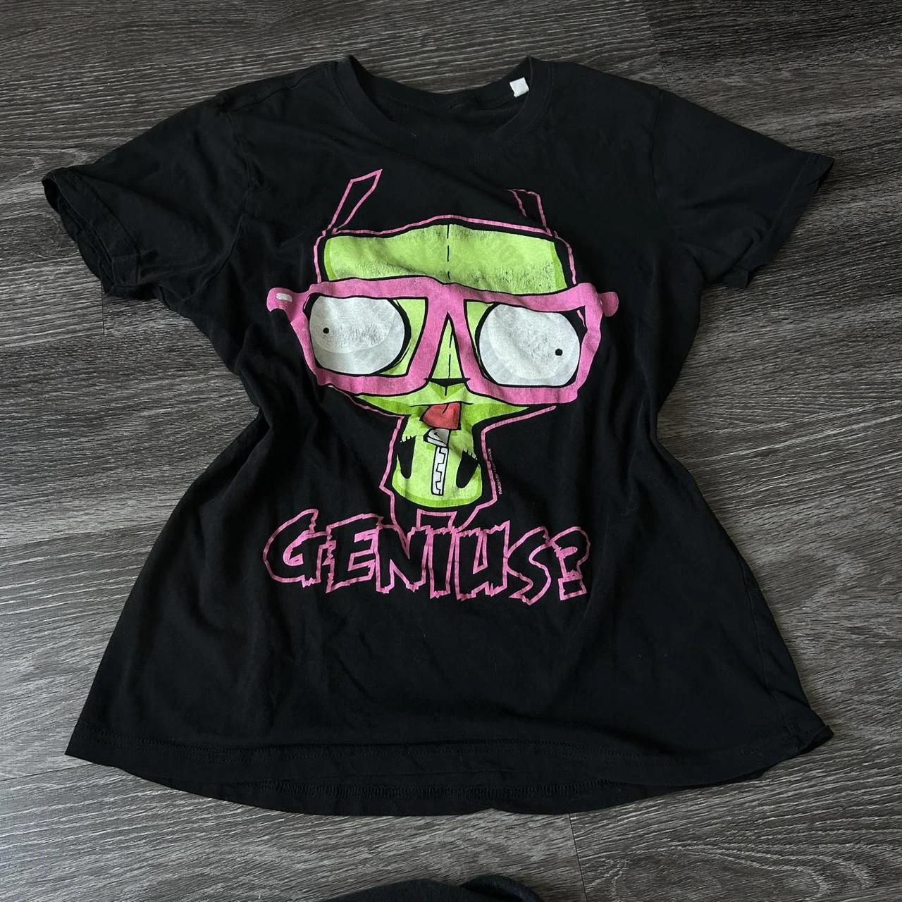 ملابس الجرونج للنساء ملابس 2000s Y2k كيتي تي شيرت نسائي مقصوص برسومات Y2k توب ربيع 2025 امرأة هاراجوكو قوطي إيمو