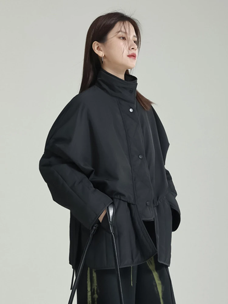 [EAM]  Black Casual Drawstring Big Size Cotton-padded Coat Long Sleeve Loose Fit Women Parkas Fashion New Winter 2024 1DF3872