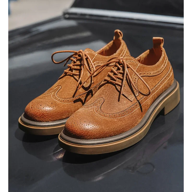 

Vintage Mens Casual Leather Brogue Shoes Handmade 2026 Spring British Style Quality Fashion Outdoor Formal Social Shoes Male