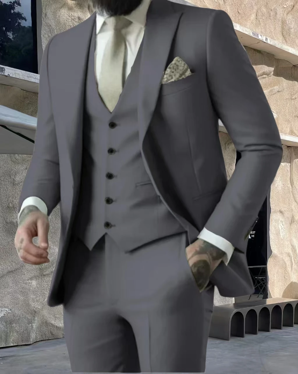 

High Quality Solid Men Suits Peak Lapel Wedding Groom Tuxedos Prom Formal Business Tuxedos Formal Occasion Party