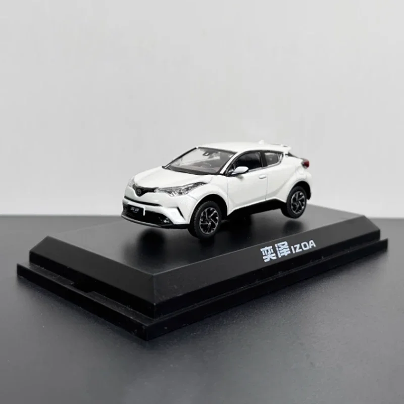 Original 1/43 Scale IZOA Alloy Simulation Car Model Static Collection Decorated Holiday Gifts Toys
