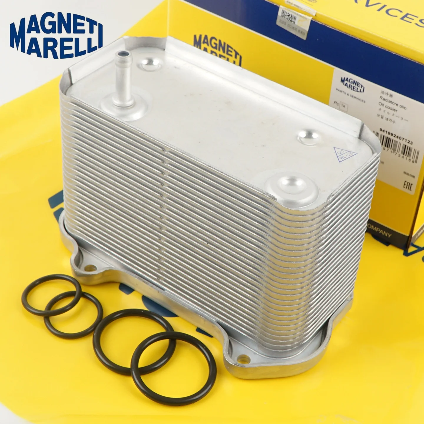 99610702557 99710702500 High Quality Engine Oil Cooler Radiator for Porsche Boxster 911 997 Carrera 99610702559 99610702556