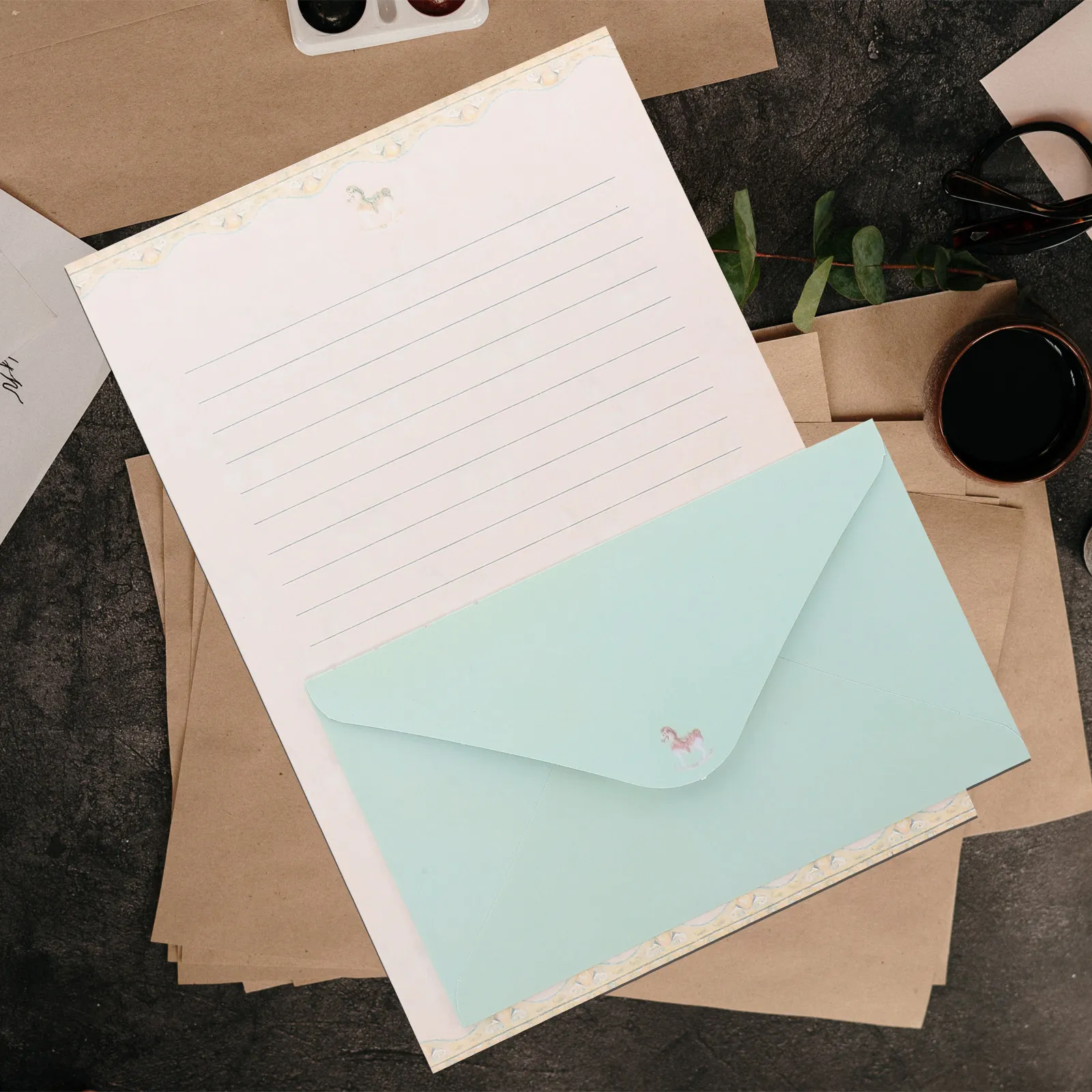 

5Sets Decorative Letter Writing Paper Set with Envelopes A5 Vintage Style Smooth Texture Paper for Notes Messages Invitations