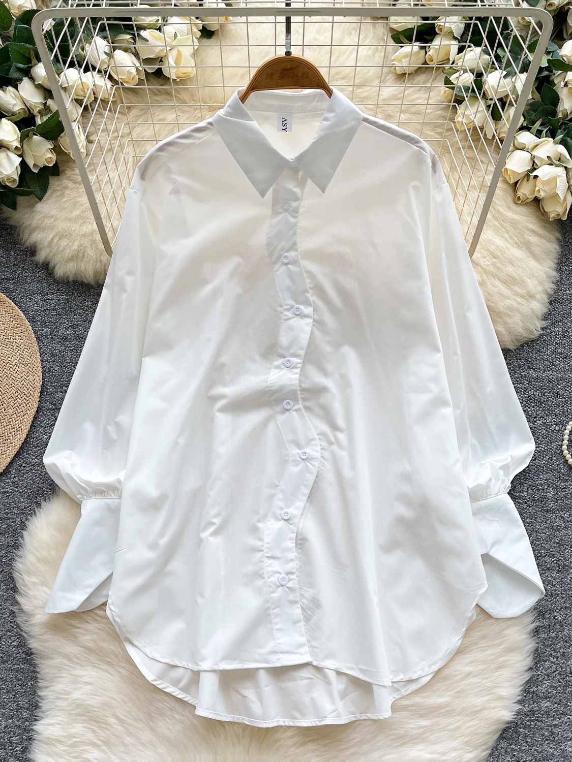 เสื้อสเวตเตอร์ผู้หญิงทรงหลวมสบายๆ สำหรับฤดูใบไม้ร่วงปี 2025 ทรงเข้ารูป ผ้าโพลีเอสเตอร์ ความยาวปกติ สีพื้น