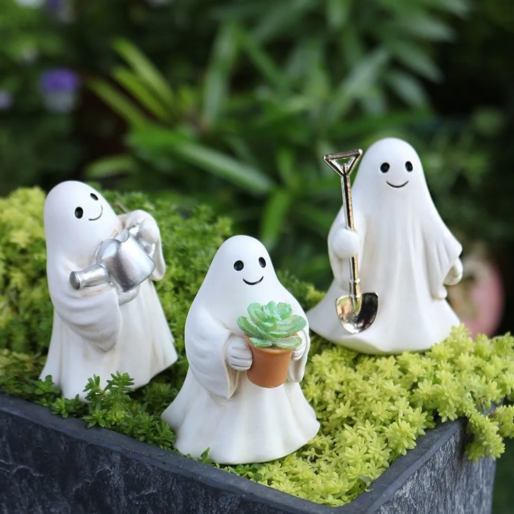 

3pcs Cute Design Ghost Ornaments Resin Material Cartoon Shape Halloween Ghost Figurines Spooky Style Resin Gardening Statue