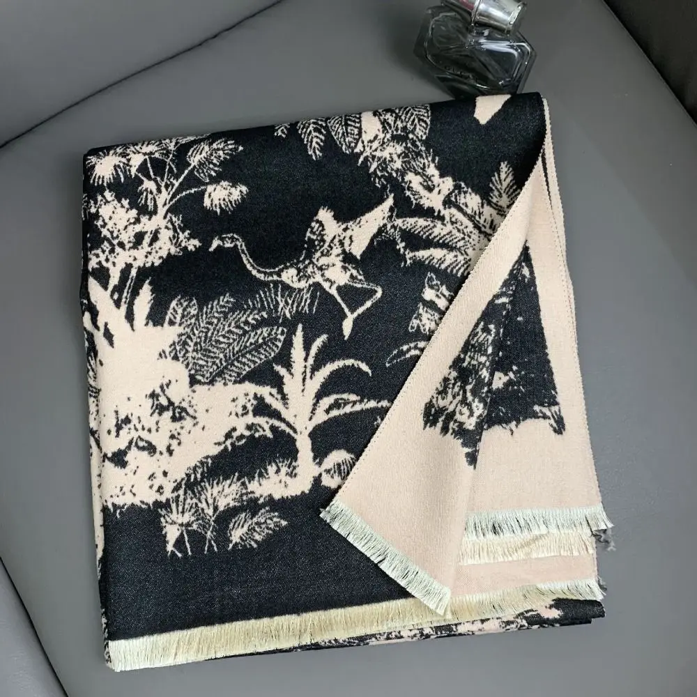 

Simple Printing Ethnic Style Scarf Bohemia Fashion Imitation Cashmere Shawl Large Warm Winter Tassel Scarves Travel Vacation