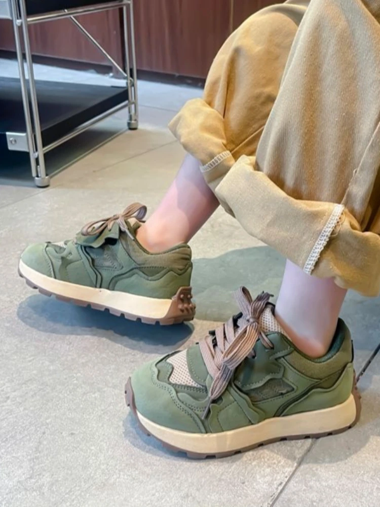 

2026 Spring New Girls Boys Kids Fashion Dad Shoes Mesh Breathable Flat Skateboard Sneakers