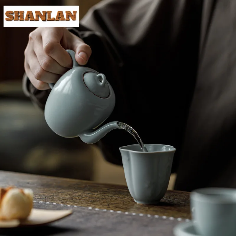 180ml High-end Sky Blue Ru Kiln Beauty Shoulder Teapot Aesthetic Tea Infuser Pot Tea Soaking Kettle with Filter Cafes Decoration