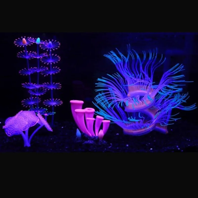 4 Pieces Aquarium Fish Tank Decorations with Glowing Effect Silicone Glow Artificial Ornament Coral Reef Plants Accessories