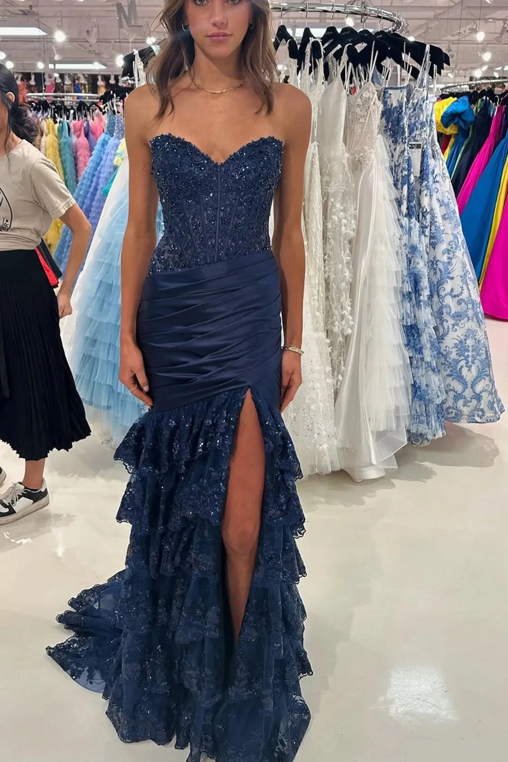 

Exquisite Evening Dress Prom Celebrity Mermaid Strapless Sweetheart Backless Sleeveless With Tulle Ruffles And Lace Appliques