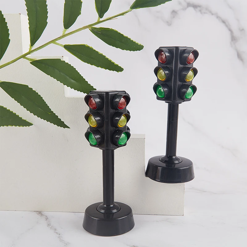 2PCS/Set Traffic Lights Toys Classic Parking Lot Scene Plastic Models Toy Mini Kids Early Educational Learning Puzzle Gifts