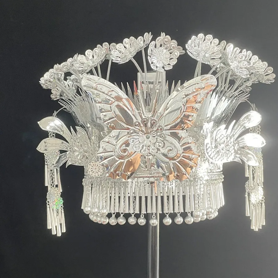 หมวกเงินชนเผ่าม้งจีนสำหรับผู้หญิง ประดับพู่ห้อย สำหรับเต้นรำ ถ่ายภาพในสตูดิโอ และงานเทศกาล