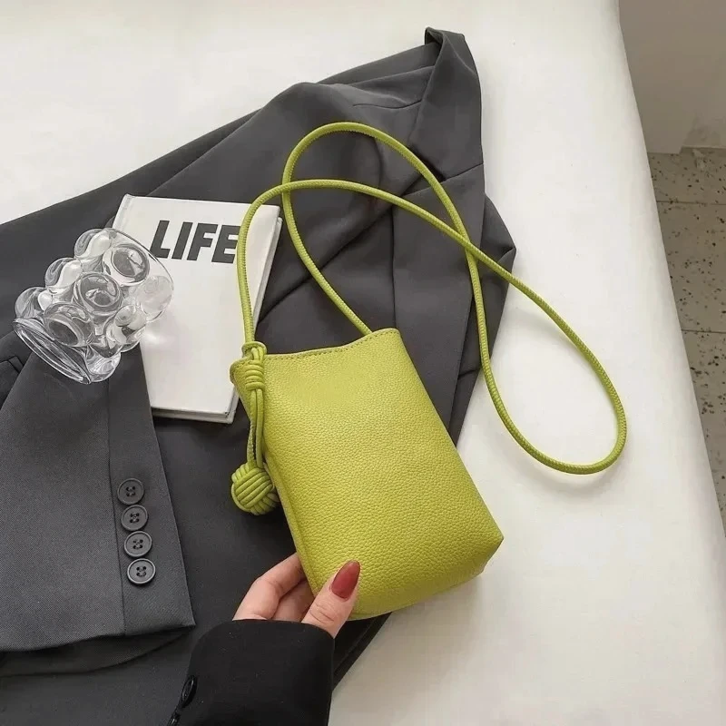 Women Handbags Female Pu Leather Shoulder Bags Luxury Large Capacity Crossbody Bags Solid Flap for Women Portable Phone Purse - Image 2