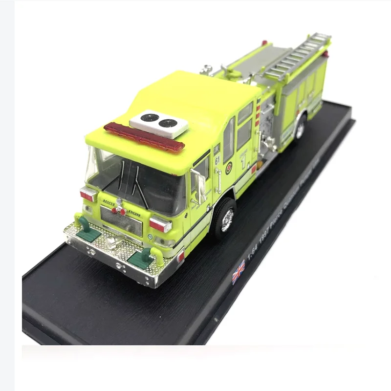 1:64 Scale Pierce Quantum Pumper Fire Truck Simulation Alloy Car Model Diecast Toy Adult Fans Collectible Static Display Gift