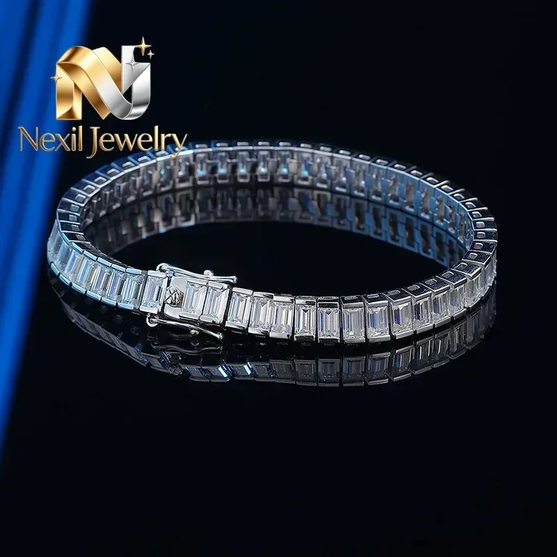 Nexil Jewelry  Luxury Solid Platinum PT950 Women's 0.4 karat Moissanite Diamond Emerald Bracelet Simple and Generous