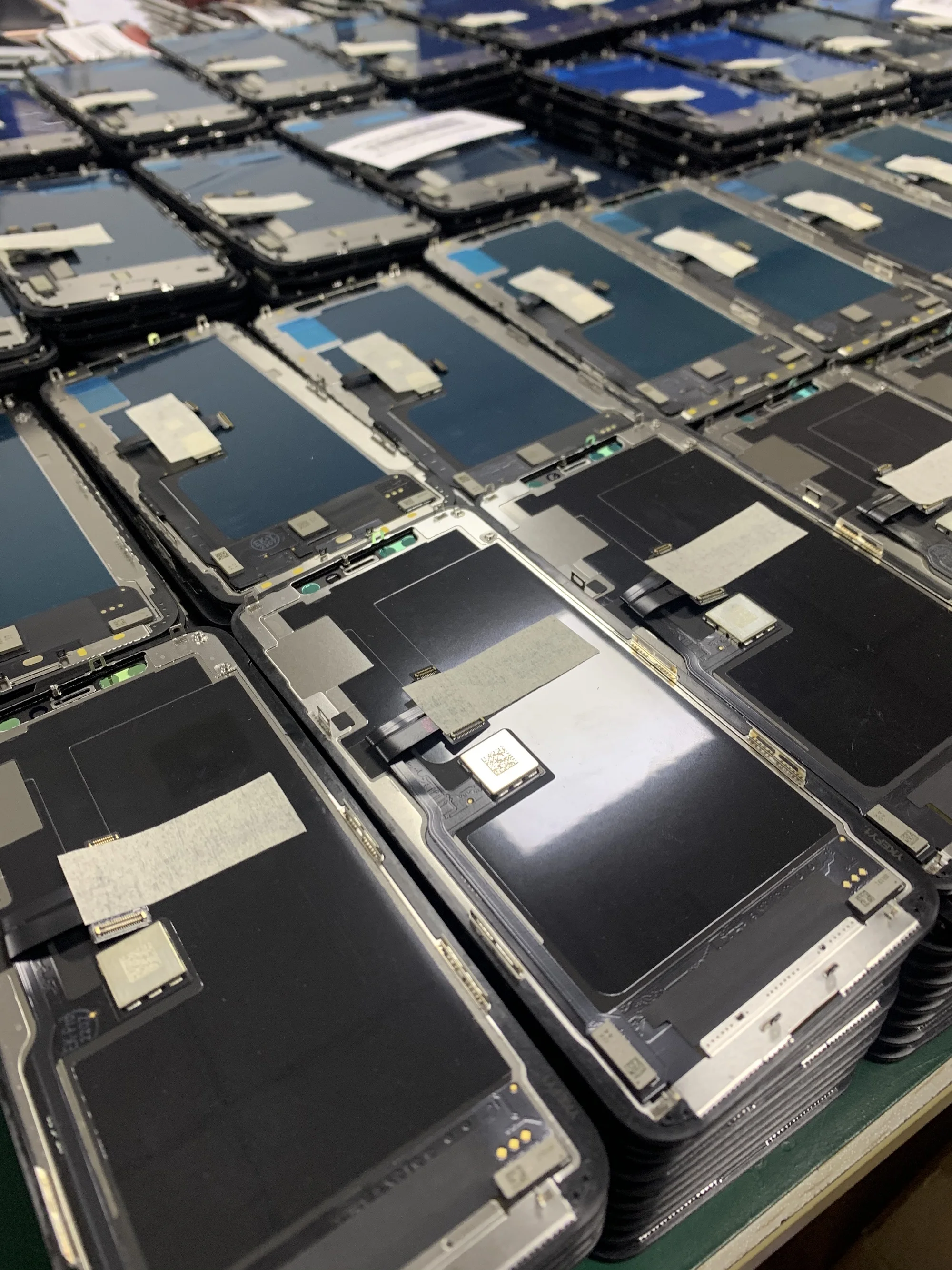 2 Stück Incell LCD für iPhone 16 Plus 15 14 Pro Max 13 Ersatz-Display Hart- und Weich-OLED-Touchscreen Getestet und Funktionsfähig – Detail 6