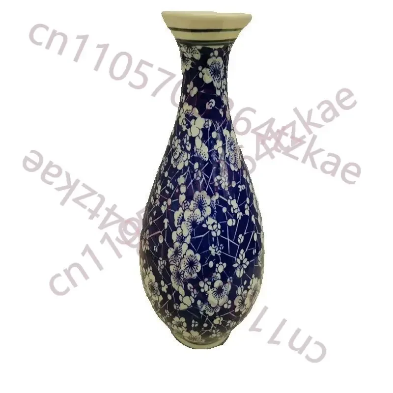 Old Porcelain vase from the Cultural Revolution period,Chairman Mao and Chiang Kai shek