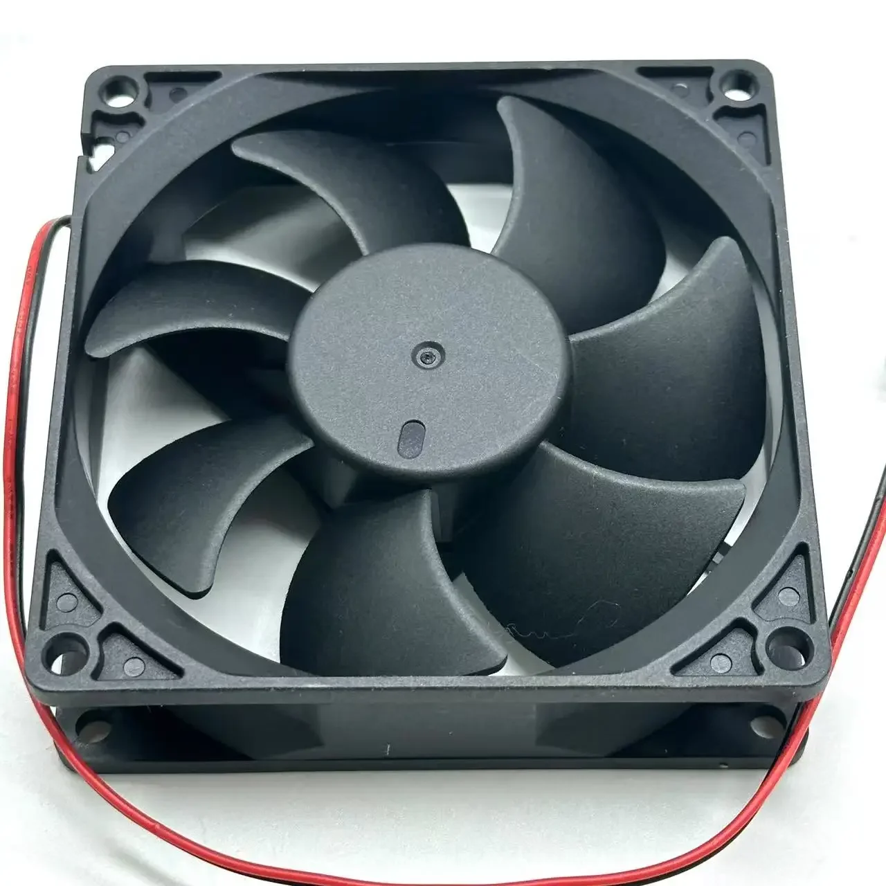 YCC YongChengChuang YDH9025S24 DC 24V 0.25A 90x90x25mm 2-Wire Server Cooling Fan Industrial Equipment Ventilation