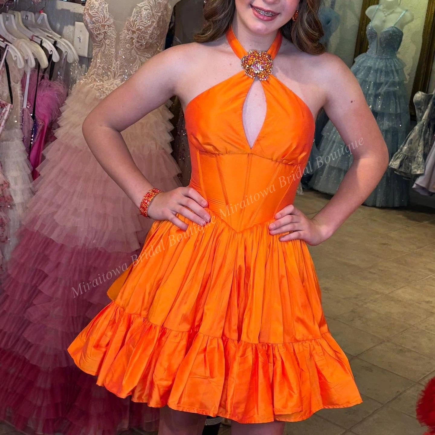 فستان حفلات الكوكتيل هالتر ثقب المفتاح روزيت كورال سويت 16 شبه رسمي هوكو حفل 8th ثوب التخرج مسابقة مقابلة عطلة