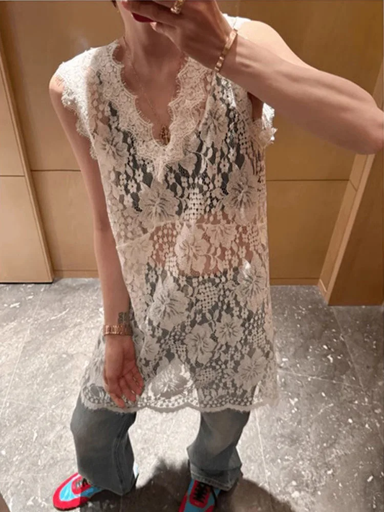 Vestido de encaje transparente sin mangas de verano para mujer, vestido sin mangas blanco y negro transparente de una pieza de estilo coreano, cubierta hueca