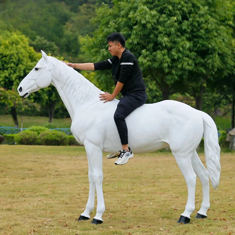 Simulation horse ornament large white horse animal floor sculpture garden courtyard lawn garden fiberglass horse model