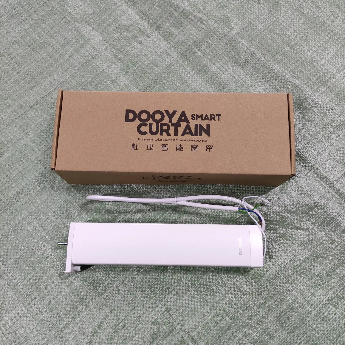 Dooya-Original Silent Curtain Motor, Remote Control for Smart Home Curtains, Motorized, DT82TN, 100-240V, 50 MHz, 60MHz