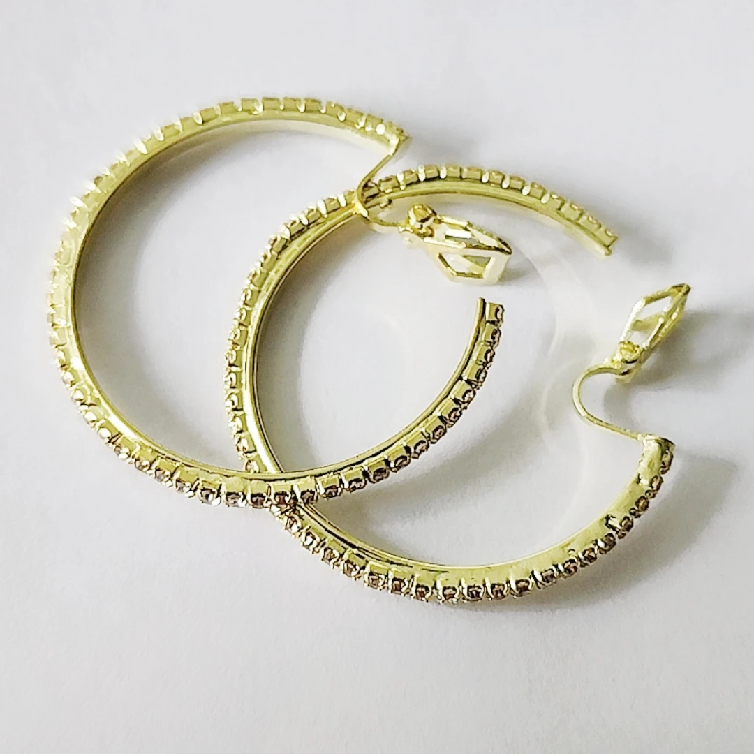 Retro Big Round Circle Dangle Earrings for Women Golden Metal Rhinestones Charms C-shape Drop Earrings Punk Geometric Jewelry