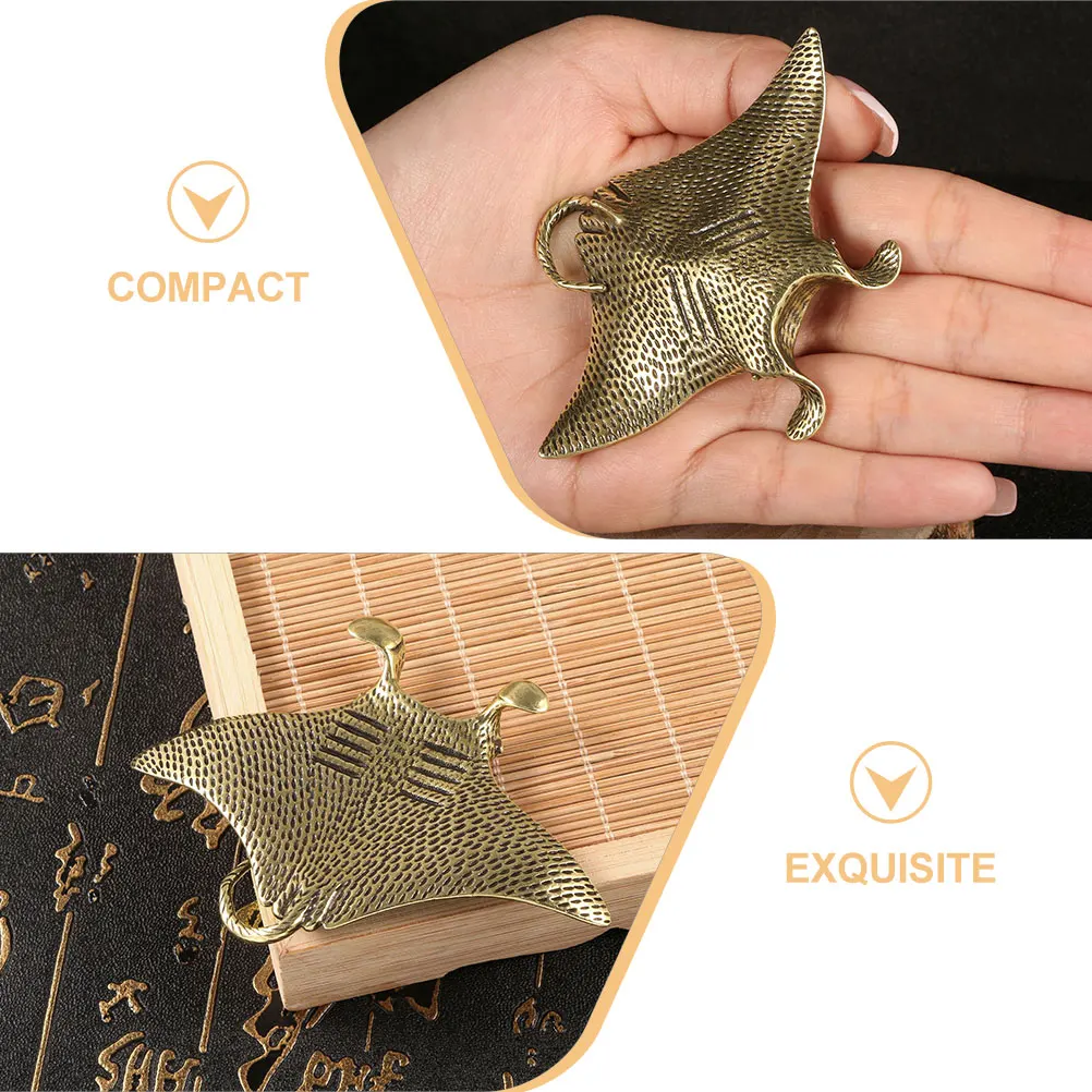Retro Fish Statue Figurine Miniature Animal Decor Brass Craft Desktop Ornament Ocean Shaped Sea Animal