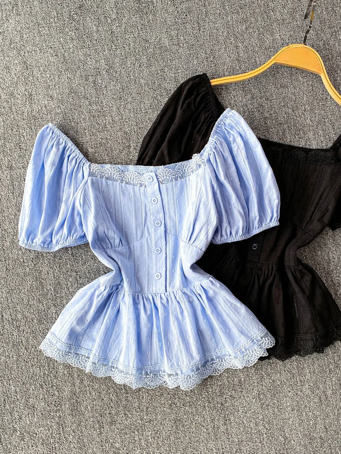 

Blue Sweet Lace Trimmed Square Collar Bubble Sve irt Women's Summer Design Le Meat Conceal Slimming Top