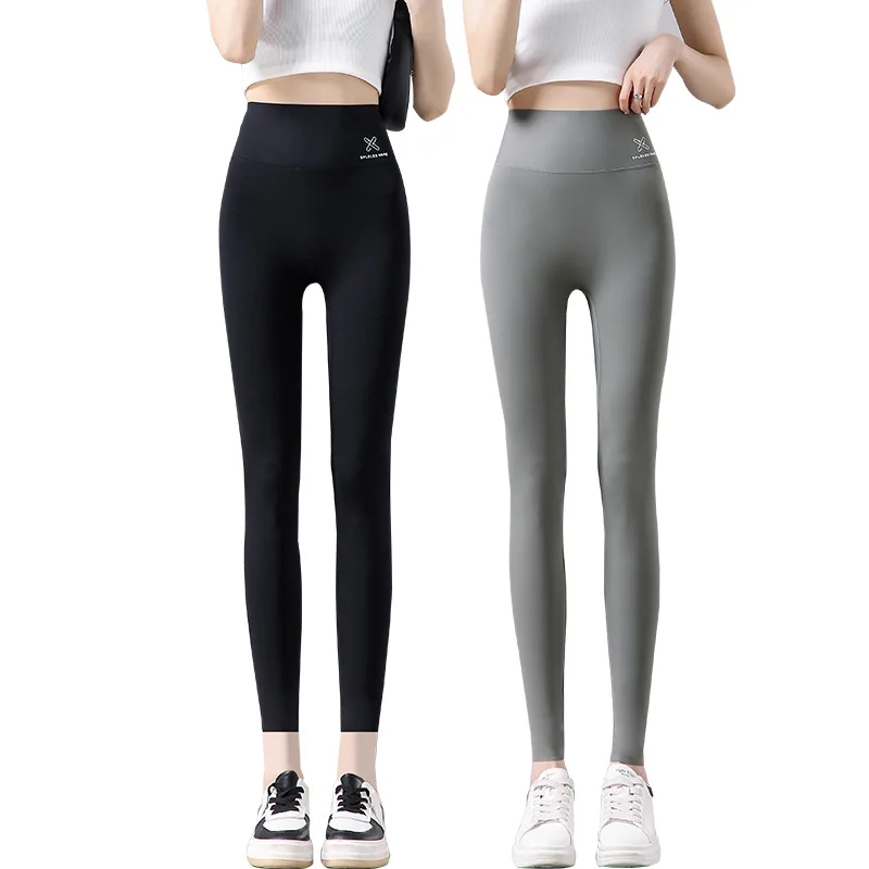 Pantaloni estivi in pelle di ghiaccio arca Pantaloni da donna ultrasottili per il controllo della pancia Sollevamento del sedere Yoga Sport Pantaloni a strati di base Lunghezza nove piedi