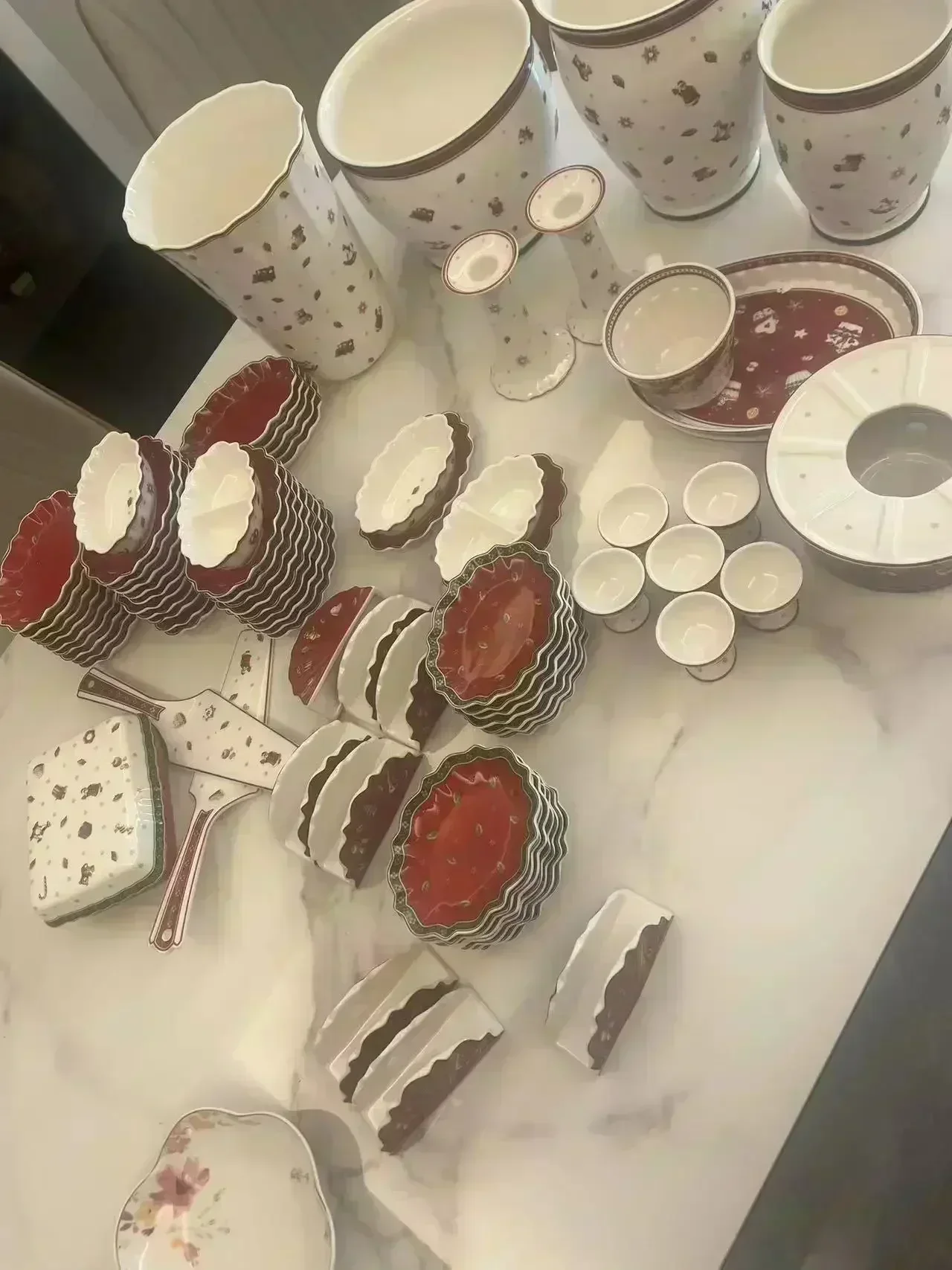 Venta caliente alemán V tesoro vajilla Navidad cena europea ensaladera plato de sopa exhibición