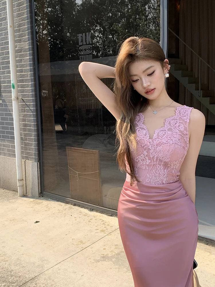 2025 ใหม่ภาษาฝรั่งเศสคําฤดูร้อนลูกไม้ Splicing ซาตินชุดนางเงือกผู้หญิง V คออย่างเป็นทางการลําลอง Bodycon High End ชุดยาว