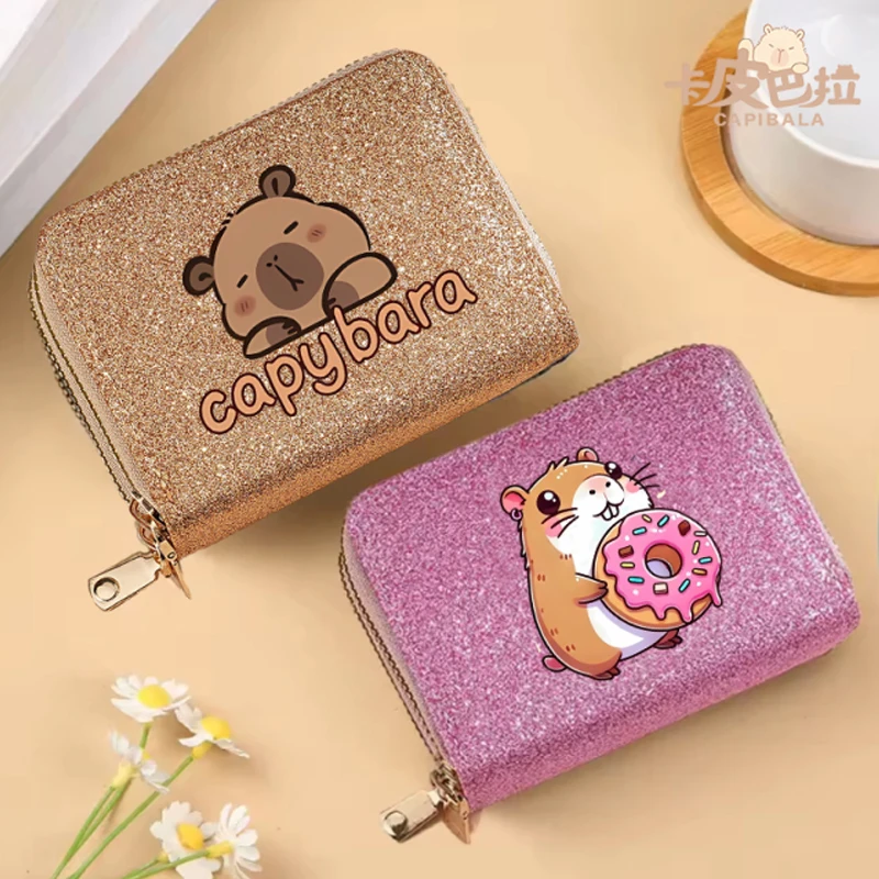 

Kawaii Капибара, короткий кошелек на блестящей молнии, модный многофункциональный кошелек в стиле аниме, сумки для карт большой емкости, милый карманный мешок для денег