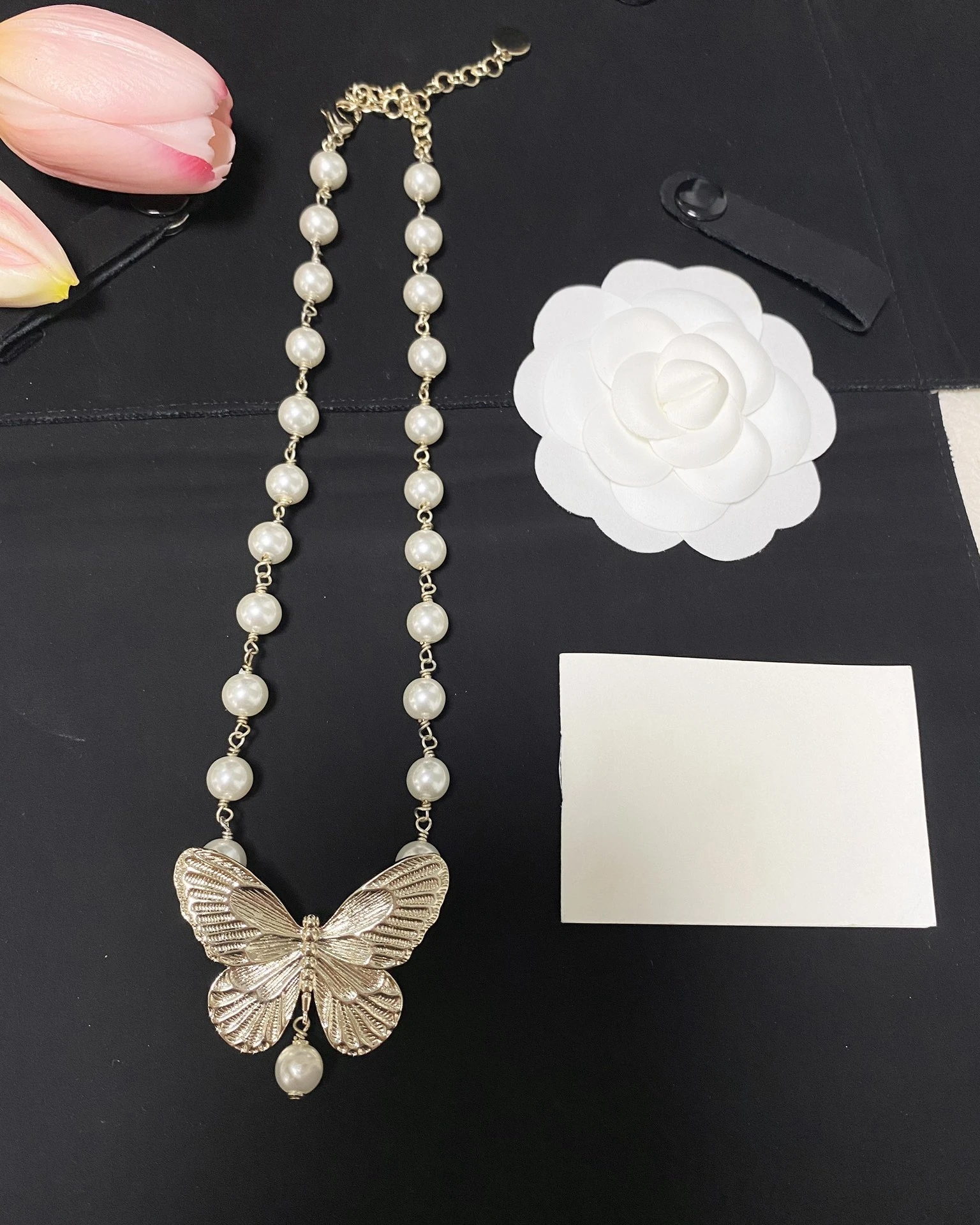 2024 New Summer Butterfly Pearl Chain