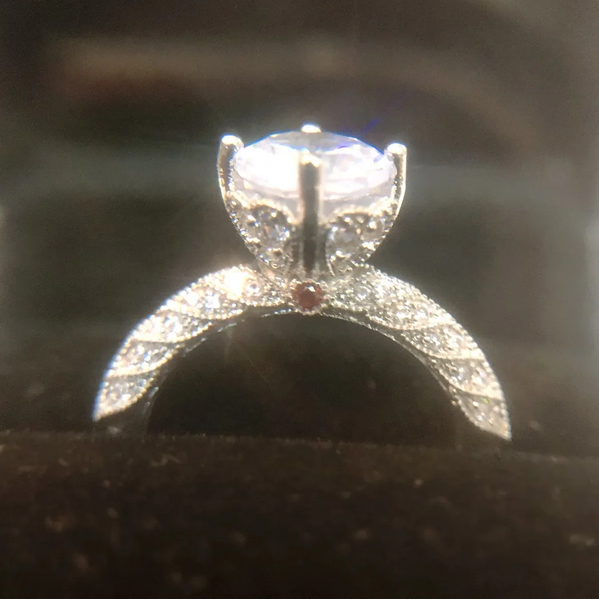 MDL مويسانيتي 1 نمط 18K مطلي بالبلاتين تقليد مويسان خاتم آلهة جراب تألق المتخصصة خاتم الماس