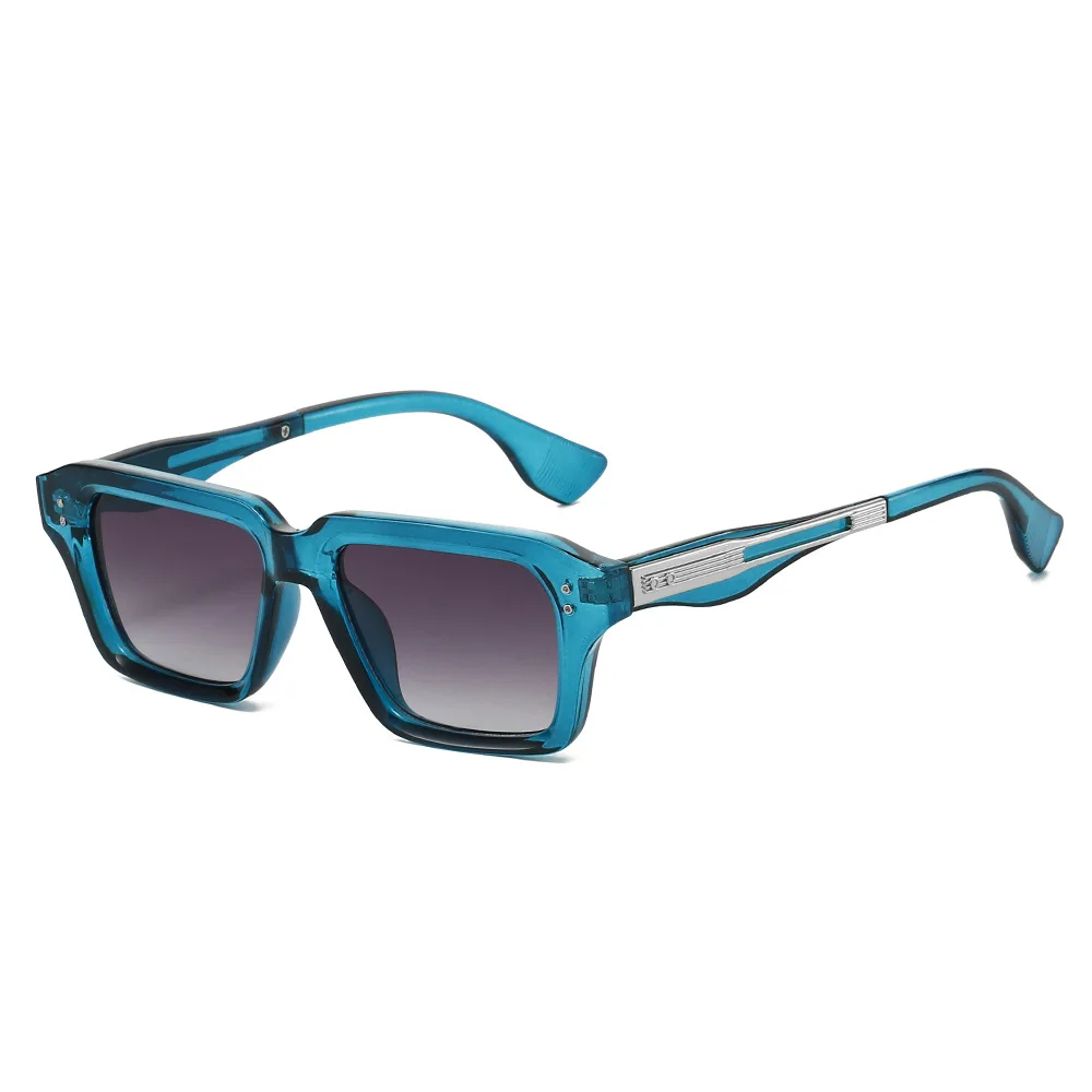 

New Retro Square Gradient Women Sunglasses Y2K Brand Leopard Rivet Frame Design Men Versatile Punk Gafas de sol UV400