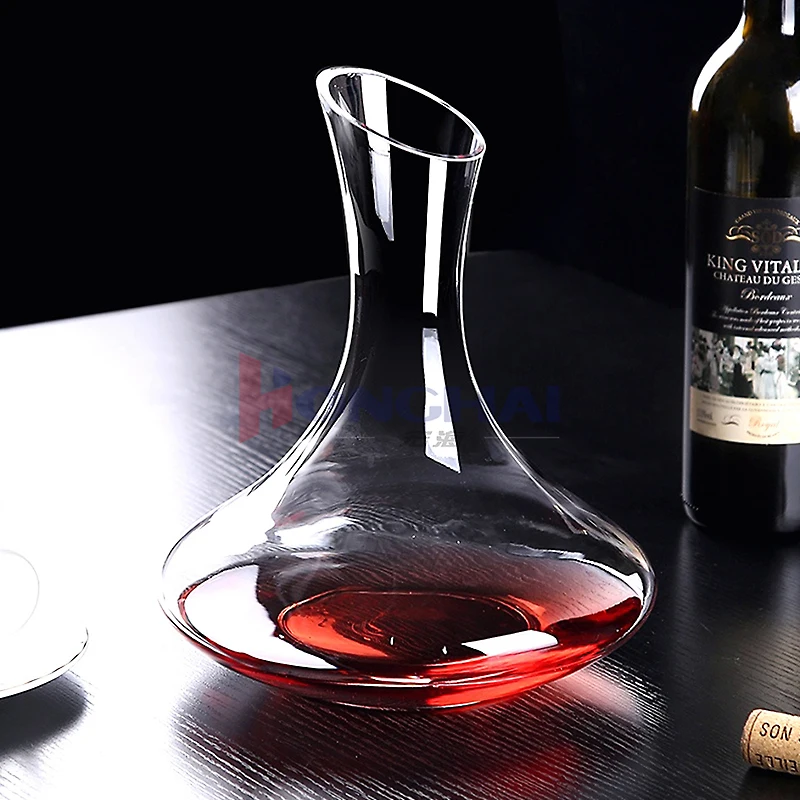 1500/1800ML Big Decanter Handmade Crystal Red Wine Decanter Brandy Champagne Glasses Decanter Jug Pourer Aerator for Family Bar