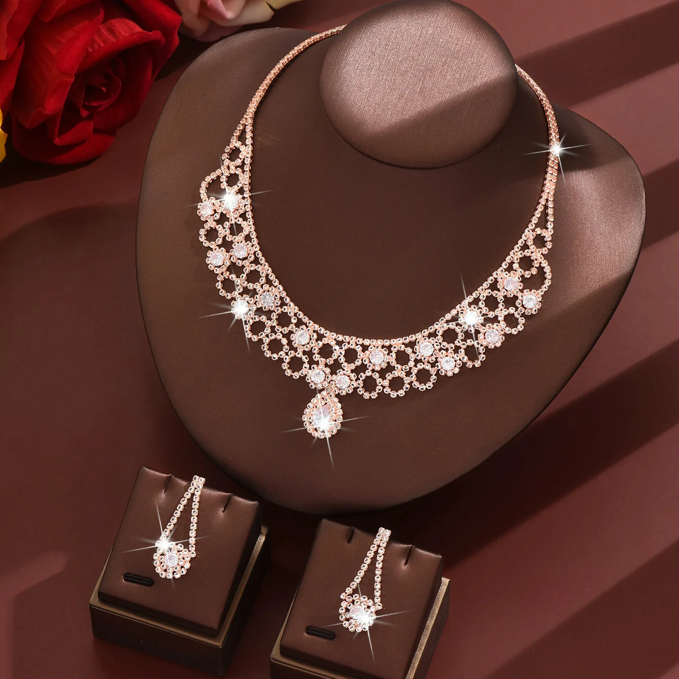 Light Luxury Geometry Jewelry Set for Women Banquet Flash Crystal Necklace Earrings Set Wedding Anniversary Accessories Gifts