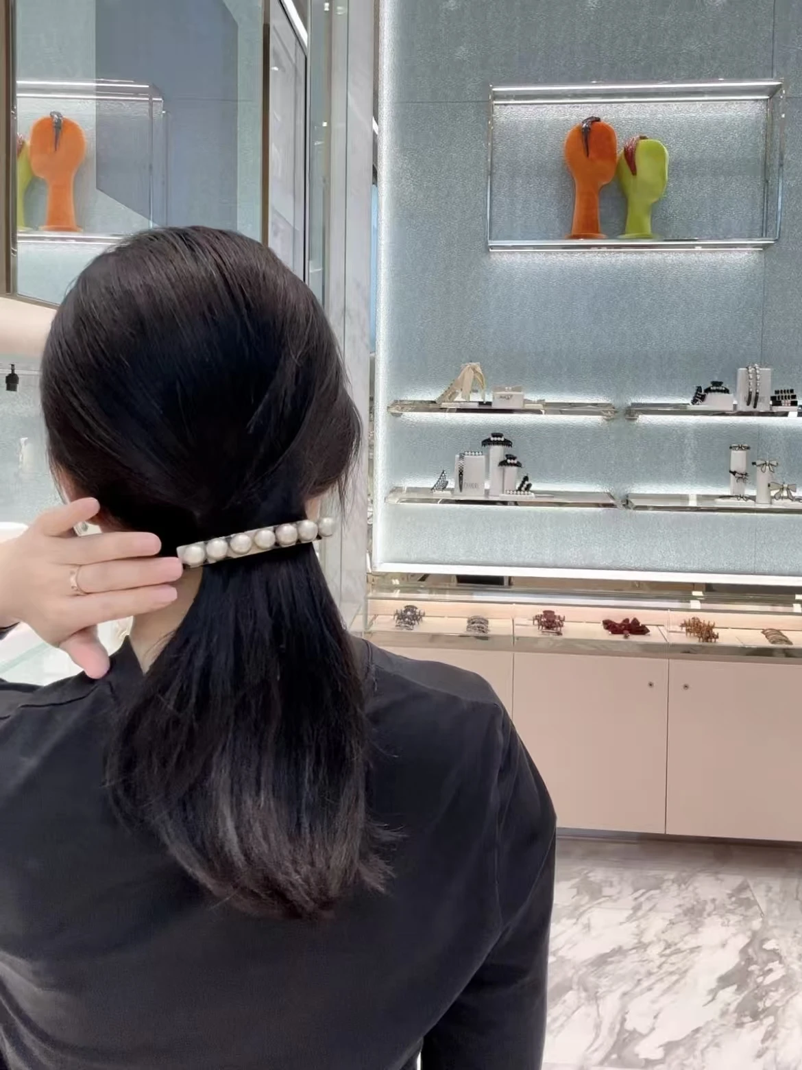 Elegante-pince-a-cheveux-perle-pour-femme-Epingle-laterale-simple-et-stylee-accessoire-de-coiffure-pour-adulte-barrette-ronde-avec-boite-cadeau