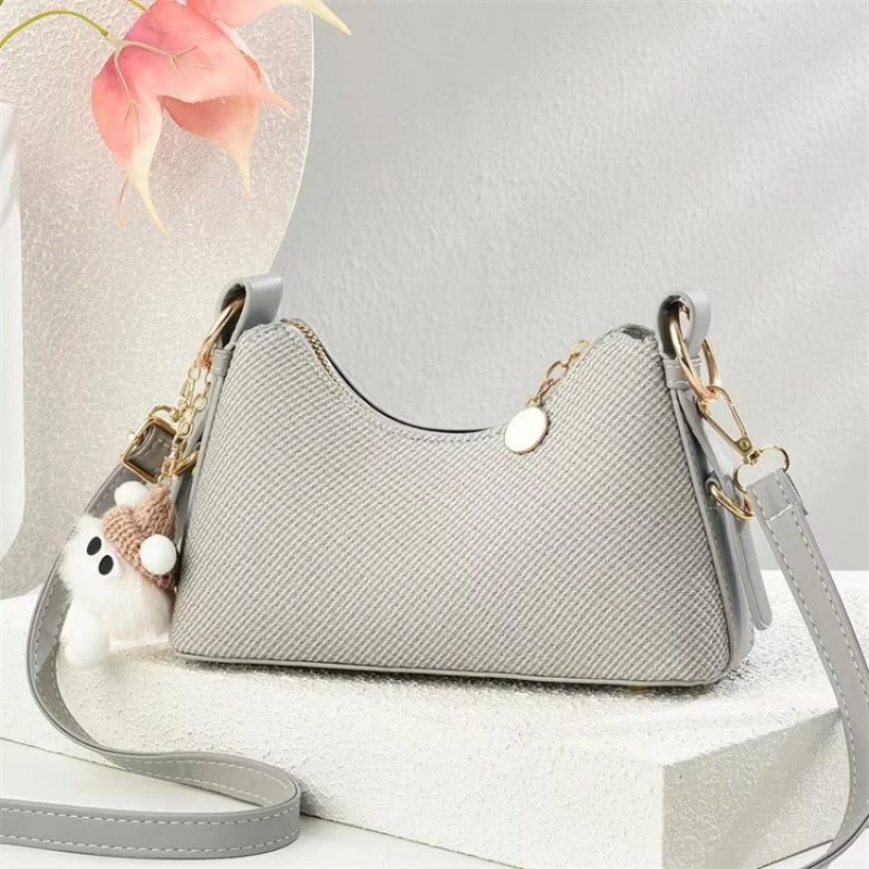 شعبية الكلاسيكية الراقية جلد المرأة حقيبة كروسبودي العلامة التجارية الفاخرة المألوف أنيقة أنيقة الزينة حقيبة خمر ​