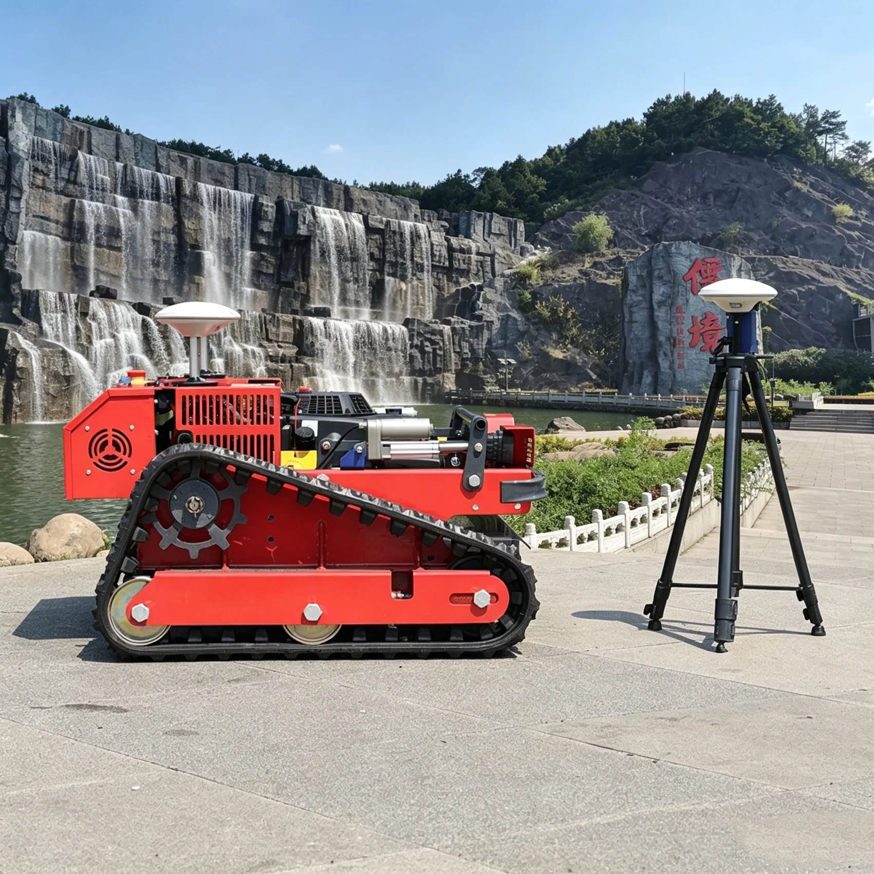 

Customized Self-Propelled 4-Stroke RC Mower, Tracked Robotic Mower CE GPS Remote Control Intelligent