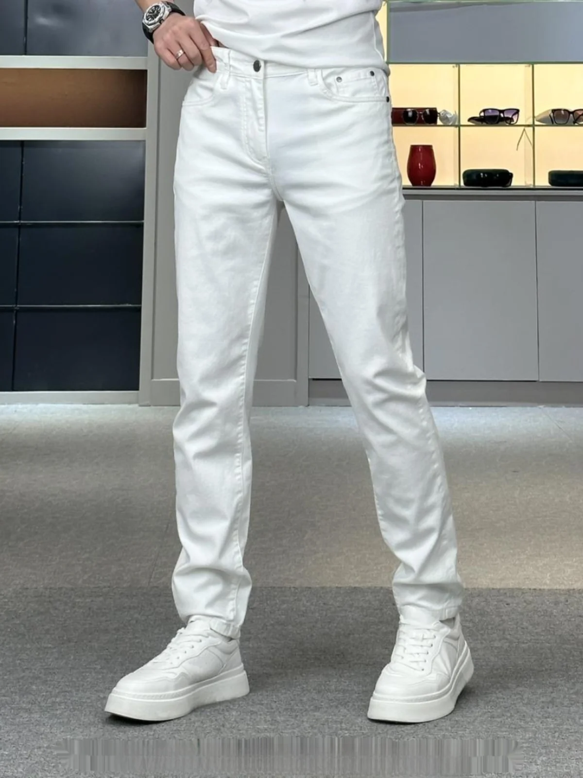 

Высококачественные мужские джинсы Slim Fit из белого денима, осень 2024, прямые длинные брюки, премиум-версия, молодежный стиль