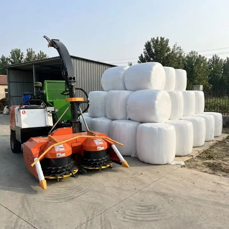 Self-Propelled Silage Baler Wrapper Follow Me System Display 550*550mm Bale Size For Small Medium Ranch