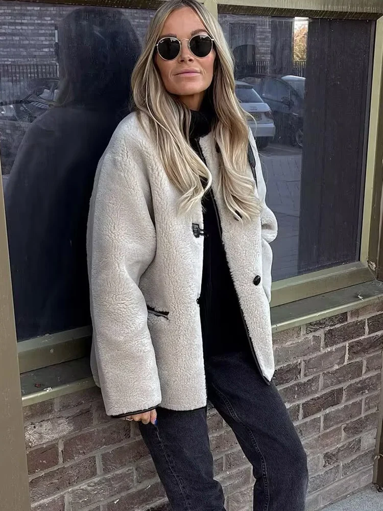 Winter Women Fur Faux Leather Warm Jacket Chic Contrasting Splice Casual Button O Neck Winter Fur One Piece Lamb Wool Jacket