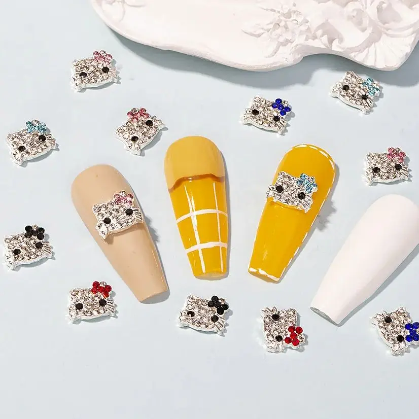 Sanrio-dijes para uñas 3D de Hello Kitty, joyería de diamantes de imitación, manicura de cristal, dibujos animados, 10 piezas, 6 colores