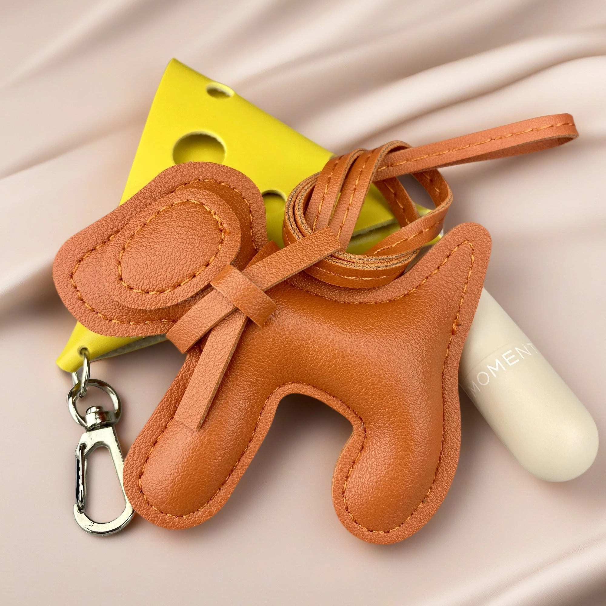 Handcrafted PU Leather Dog Bag Charm, Cute Dog Pendant Accessory, Multi-Color Options for You, Family & Friends, Puppy Pendant