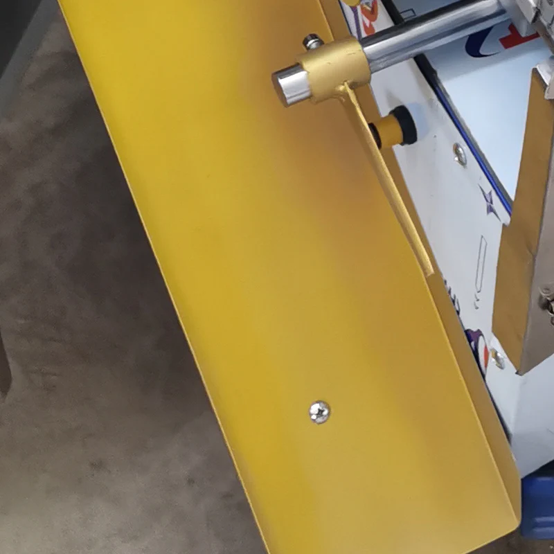 

MT70 Субмашина для теста 110 В 220 В Коммерческий тестоделитель для резки теста