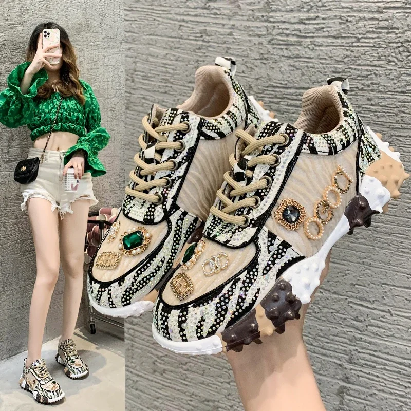 Spring Summer Rhinestone Women Sneakser Ins Tide Diamond Breathable Luxury Designers Casual Thick Bottoms Dad Shoes Sneaker